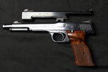 S&W Mod 41.22   w7.5 in. barrel  & 5in barrel.JPG