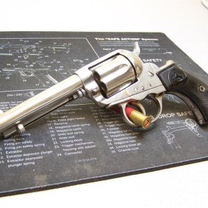Colt Lightning 1897-001.JPG