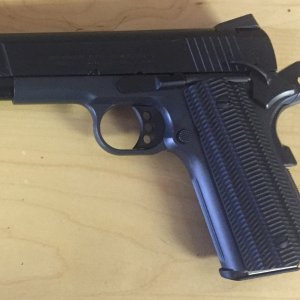 Colt lightweight.jpg