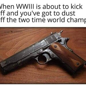 FvE65oMWAAAjA9C.jpg