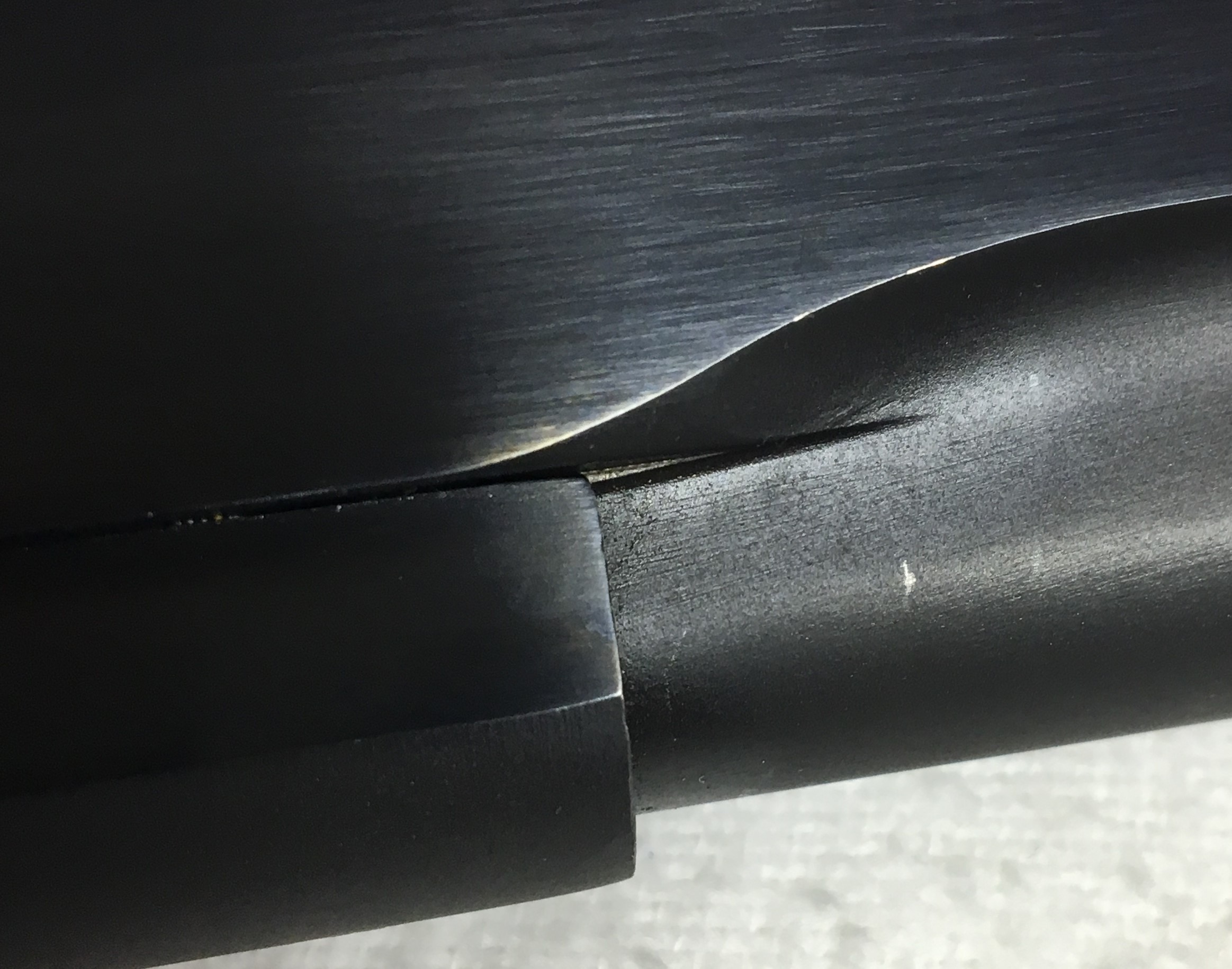 de-small-scratch-right-2-jpg.180559