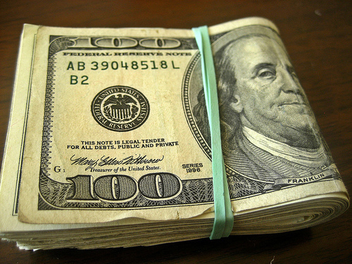 1362085591_DC-US-100-Dollar-Bills.jpg