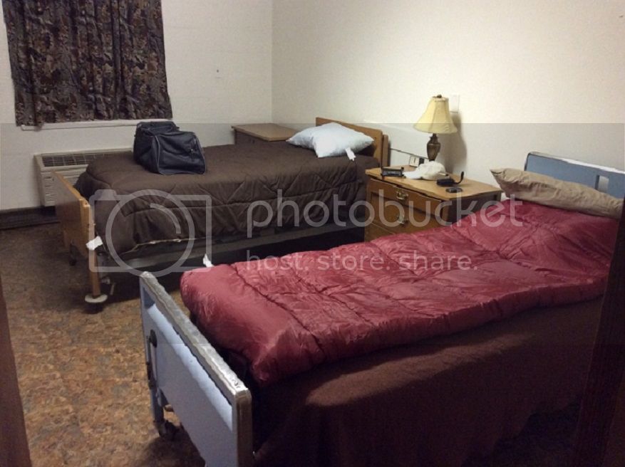 Badlands%20lodging_zpsbbl8l8by.jpg