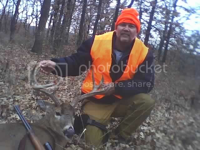 14ptBuck11-22-08.jpg
